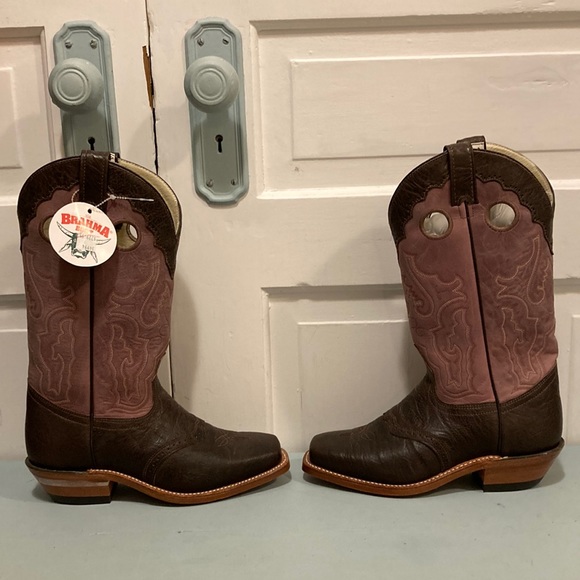 Brahma Shoes - Brahma Women’s Cowboy Boots New with Tags Size 9